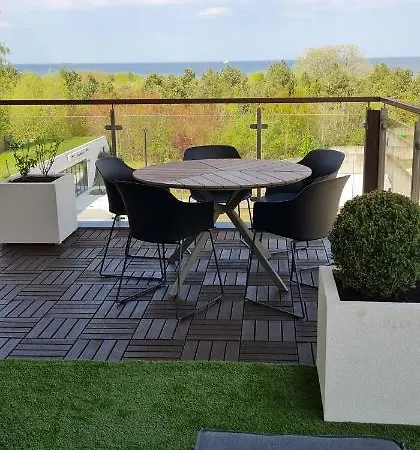 Seaside View Apartament *